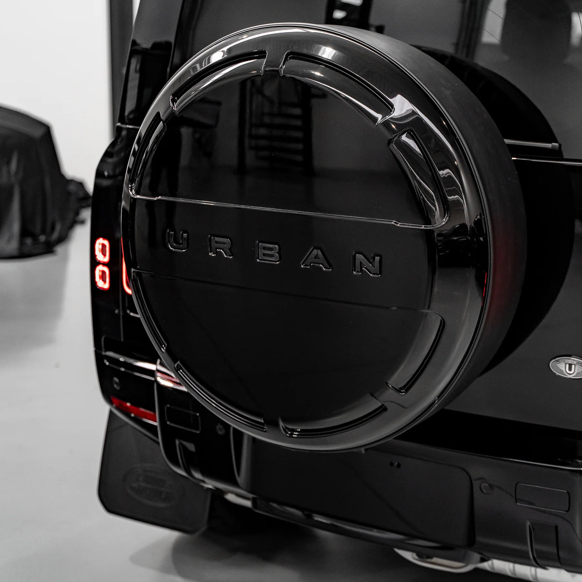 Land Rover Defender (L663) Urban Premium Wheel Cover